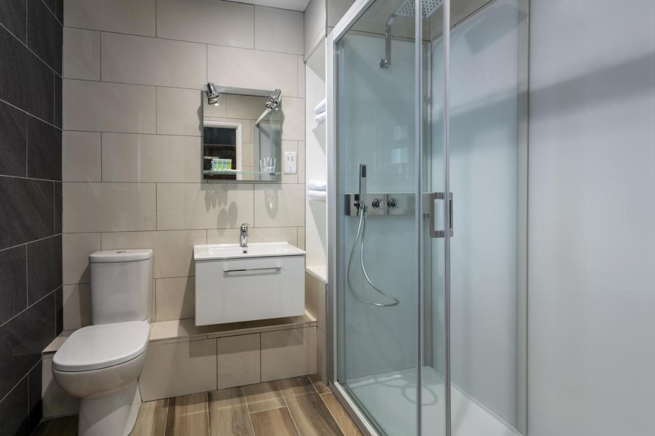 Roydon Marina Village Hotel Luaran gambar