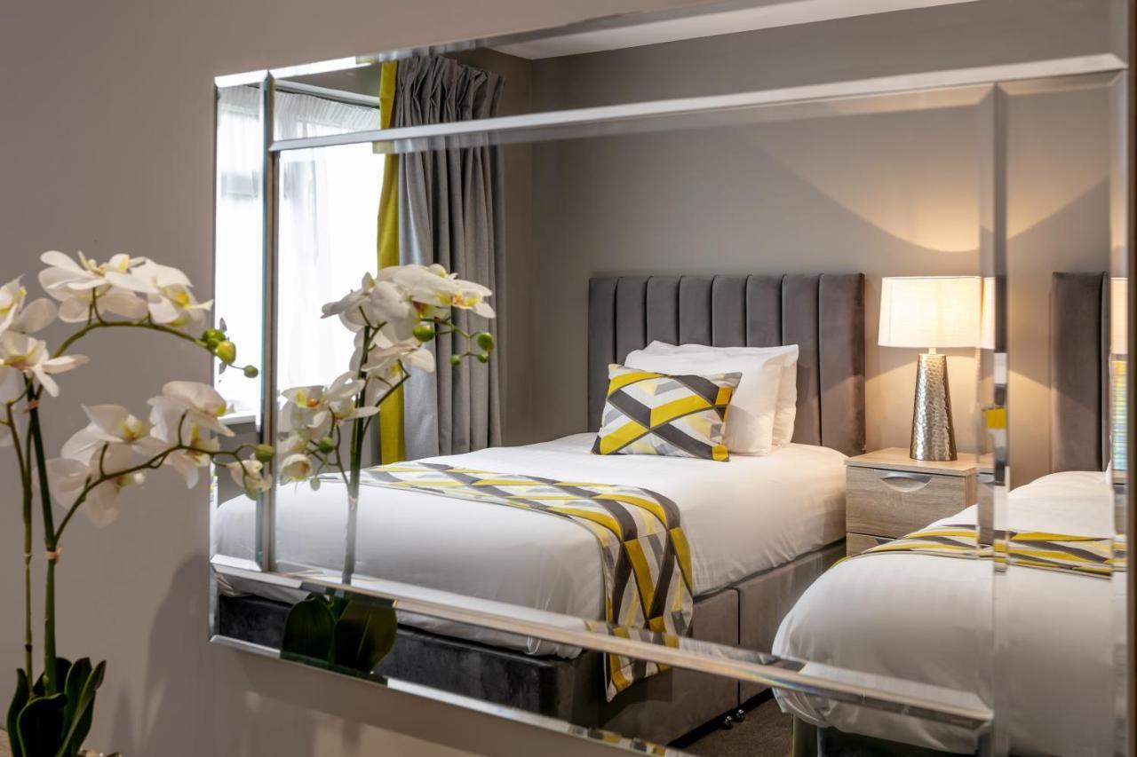 Roydon Marina Village Hotel Luaran gambar