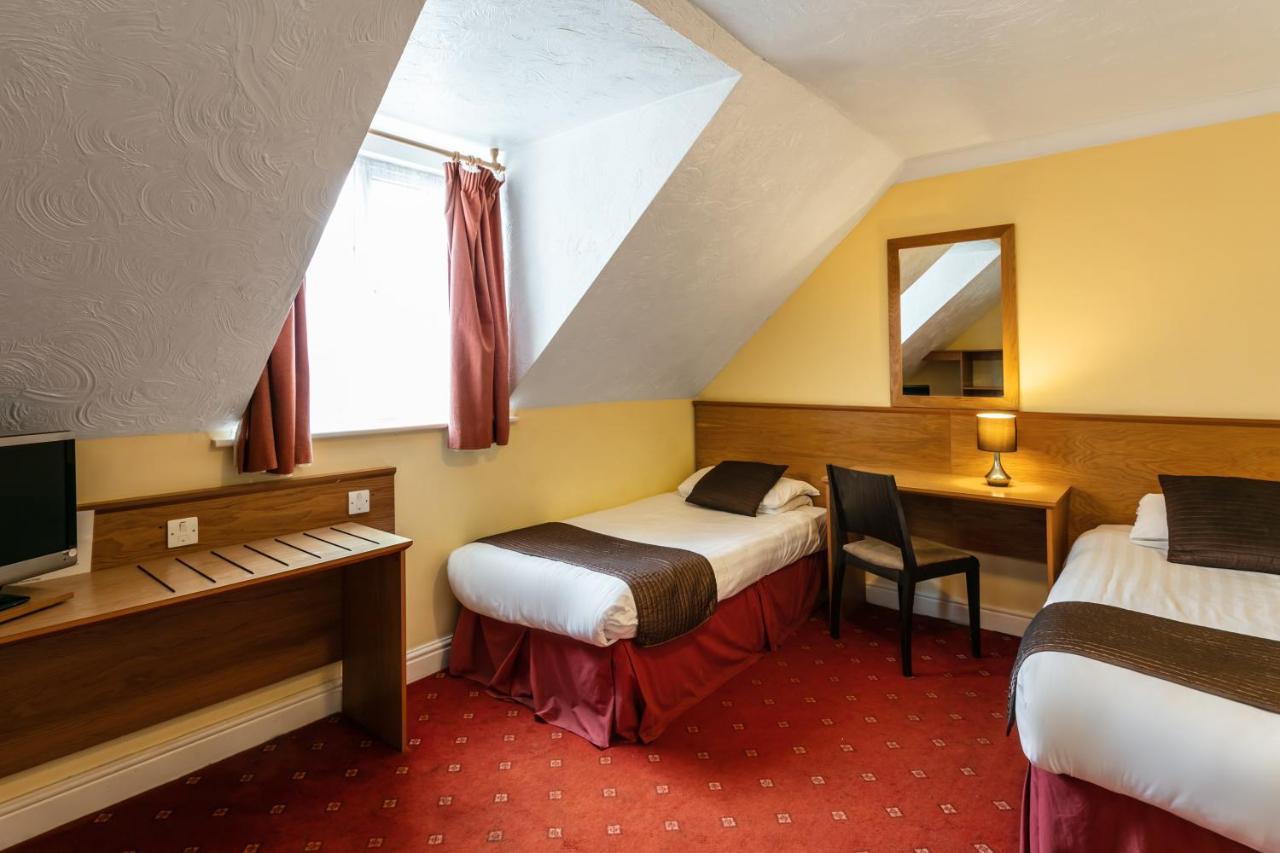 Roydon Marina Village Hotel Luaran gambar
